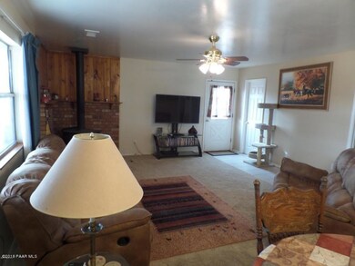 21577 N Aalco Ln, Paulden, AZ 86334 - photo 5