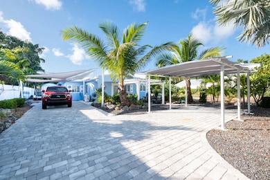 172 Pearl Ave, Tavernier, FL 33070 - photo 2