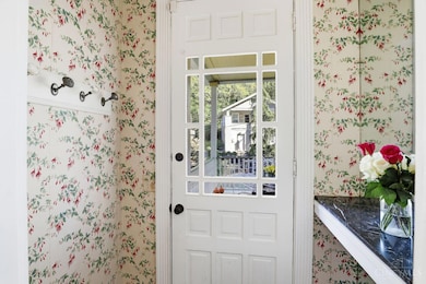 3729 Sachem Ave, Cincinnati, OH 45226 - photo 5