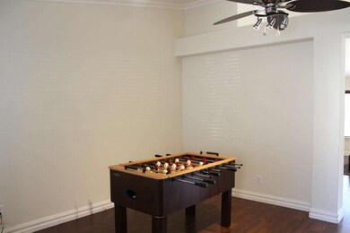 Living/Dining 3