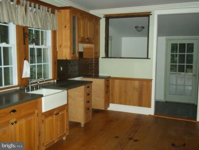 189 Chestnut St, West Deptford, NJ 08096 - photo 2