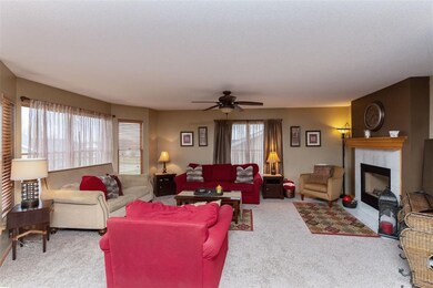 3621 Raccoon Ridge Rd SW, Cedar Rapids, IA 52404 - photo 3