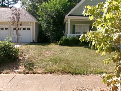 102 Forsythia Ln, Dothan, AL 36305 - photo 2