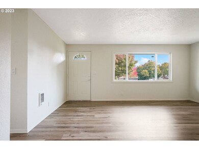 5302 Nestucca Ct S, Salem, OR 97306 - photo 5