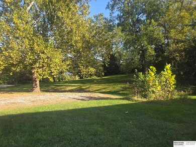 15104 Rock Bluff Ave, Plattsmouth, NE 68048 - photo 3