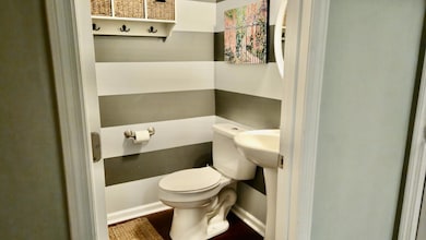 1301 Merchant Ct, Mount Pleasant, SC 29466 - photo 7