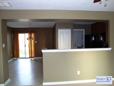 Kitchen/Bar/Dining