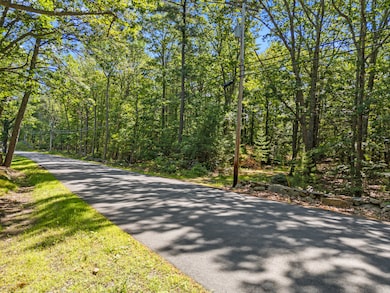 119 Pine Hill Rd, Cape Neddick