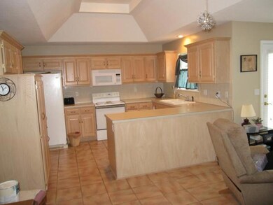 8523 Hauser Ct, Lenexa, KS 66215 - photo 6