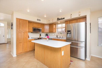 05- KITCHEN