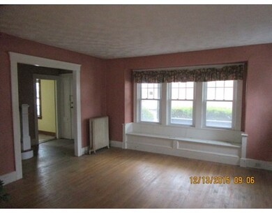 568 Chandler St, Worcester, MA 01602 - photo 6