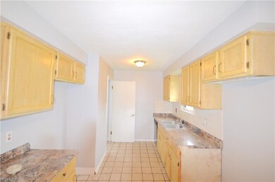 Upgraded kitchen with plenty of space!