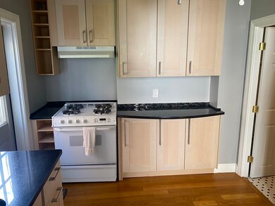 532 E 4th St unit 1, Boston, MA 02127 - photo 2