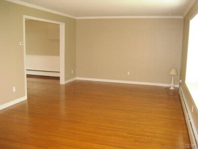 1331 Butternut Ln, Macungie, PA 18062 - photo 4