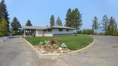 300 Sky Way, Grants Pass, OR 97527 - photo 4