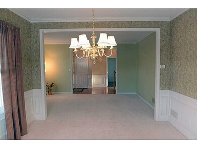 303 Hickory Nut Dr, Eighty Four, PA 15330 - photo 4