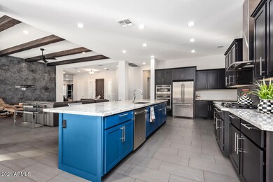 19-Kitchen