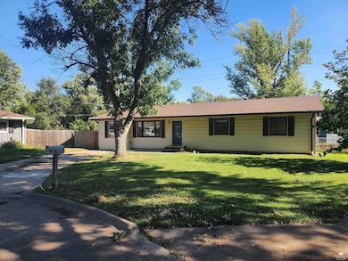 2008 Poppy Ct, Manhattan, KS 66502 - photo 2