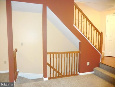 128 Woodridge Place, Laurel, MD 20724 - photo 4