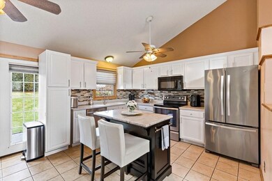 18 Keith Cir, Ludlow, MA 01056 - photo 3