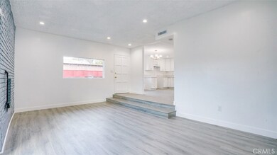 6104 Costello Ave, Van Nuys, CA 91401 - photo 7