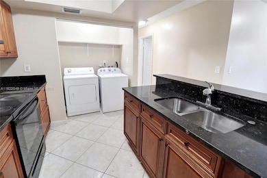 6533 Harbour Rd, North Lauderdale, FL 33068 - photo 5