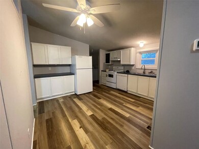 3701 Montego Blvd, Granbury, TX 76049 - photo 6