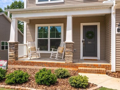 341 Castleton Cir, Boiling Springs, SC 29316 - photo 5