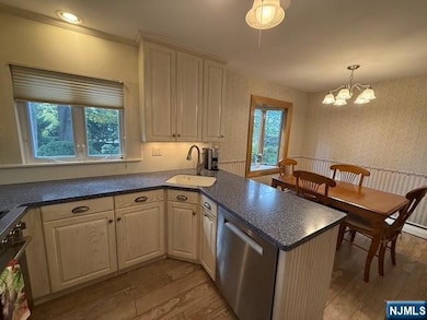 24 Summit Ave, Waldwick, NJ 07463 - photo 7