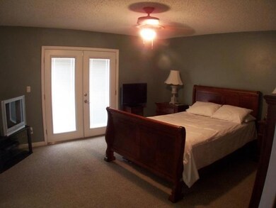 1633 Charles Owens Dr, El Paso, TX 79936 - photo 6