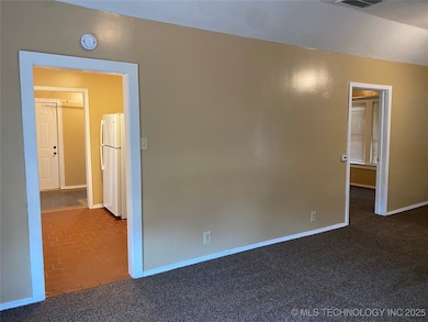 2419 S Olympia Ave unit A, Tulsa, OK 74107 - photo 5