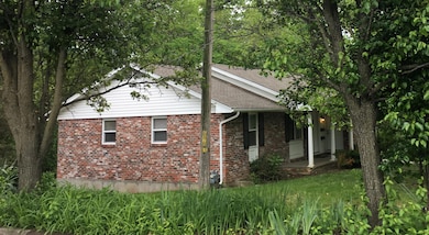 814A S Fairview Road