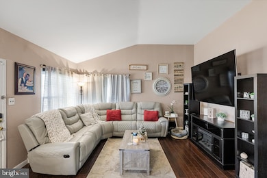 530 Beverly Dr, Magnolia, NJ 08049 - photo 5