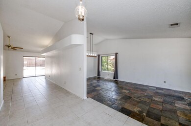 2536 Barstow Ave, Clovis, CA 93611 - photo 5