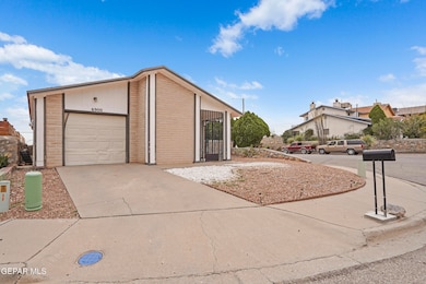 6900 Ridge Top Dr, El Paso, TX 79904 - photo 4