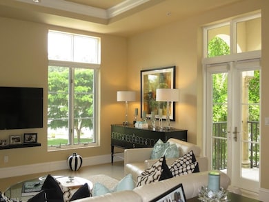 1008 7th St S, Naples, FL 34102 - photo 4