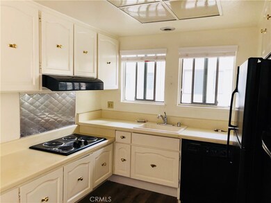 813 Via Alhambra unit O, Laguna Woods, CA 92637 - photo 4