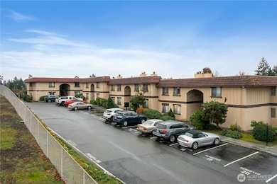 1001 S Pearl St unit A4, Tacoma, WA 98465 - photo 4