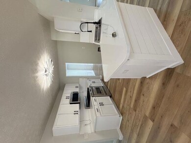 1719 Silverchase Dr SW, Marietta, GA 30008 - photo 7