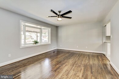 2117 Chapman Rd, Hyattsville, MD 20783 - photo 3