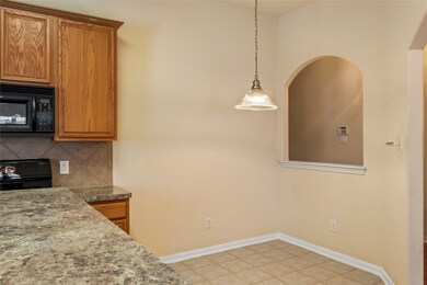 15919 Pleasant Green Cir, Tomball, TX 77377 - photo 7