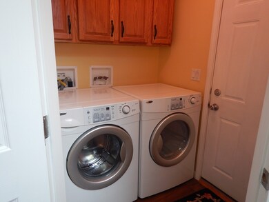 2006 Simmons Rd, Middleboro, MA 02346 - photo 6