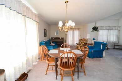 302 Surrey Place, Macungie, PA 18062 - photo 5