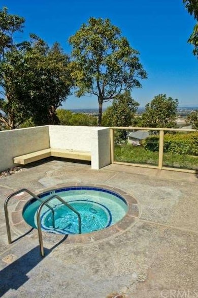 One of the four spas with view in prestigious Harb