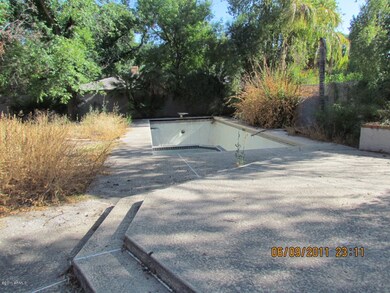Lap pool with Spa needs some repair