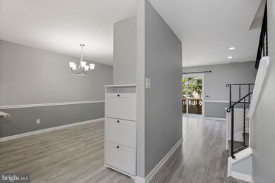 4150 Dawn Valley Ct unit 85G, Chantilly, VA 20151 - photo 4
