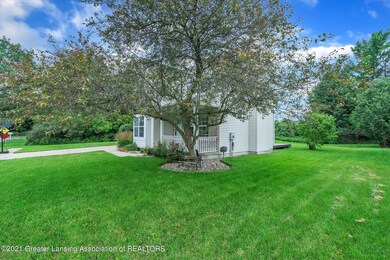 04-4660 Doncaster Ave-WindowStill-Real-E