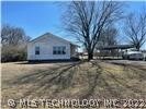603 Robertson Hwy, Henryetta, OK 74437 - photo 4