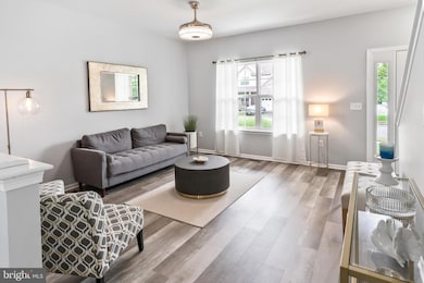 11 Locust Ln, Swedesboro, NJ 08085 - photo 4