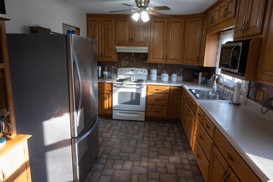 1977 S Jackson St, Frankfort, IN 46041 - photo 6